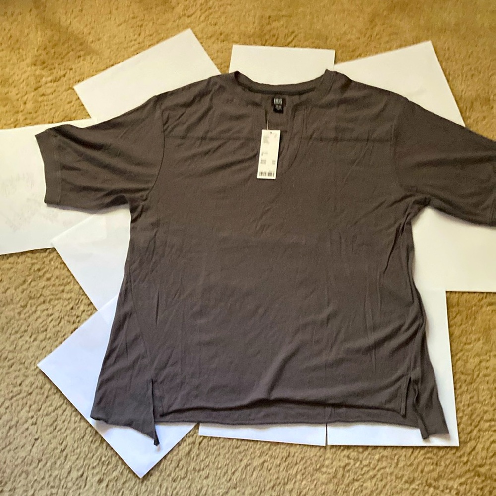 Men's Gray T-Shirt